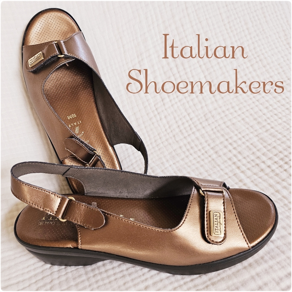 Cushioned Comfort Sandals in Bronze by Italian Shoemakers, Size 10M